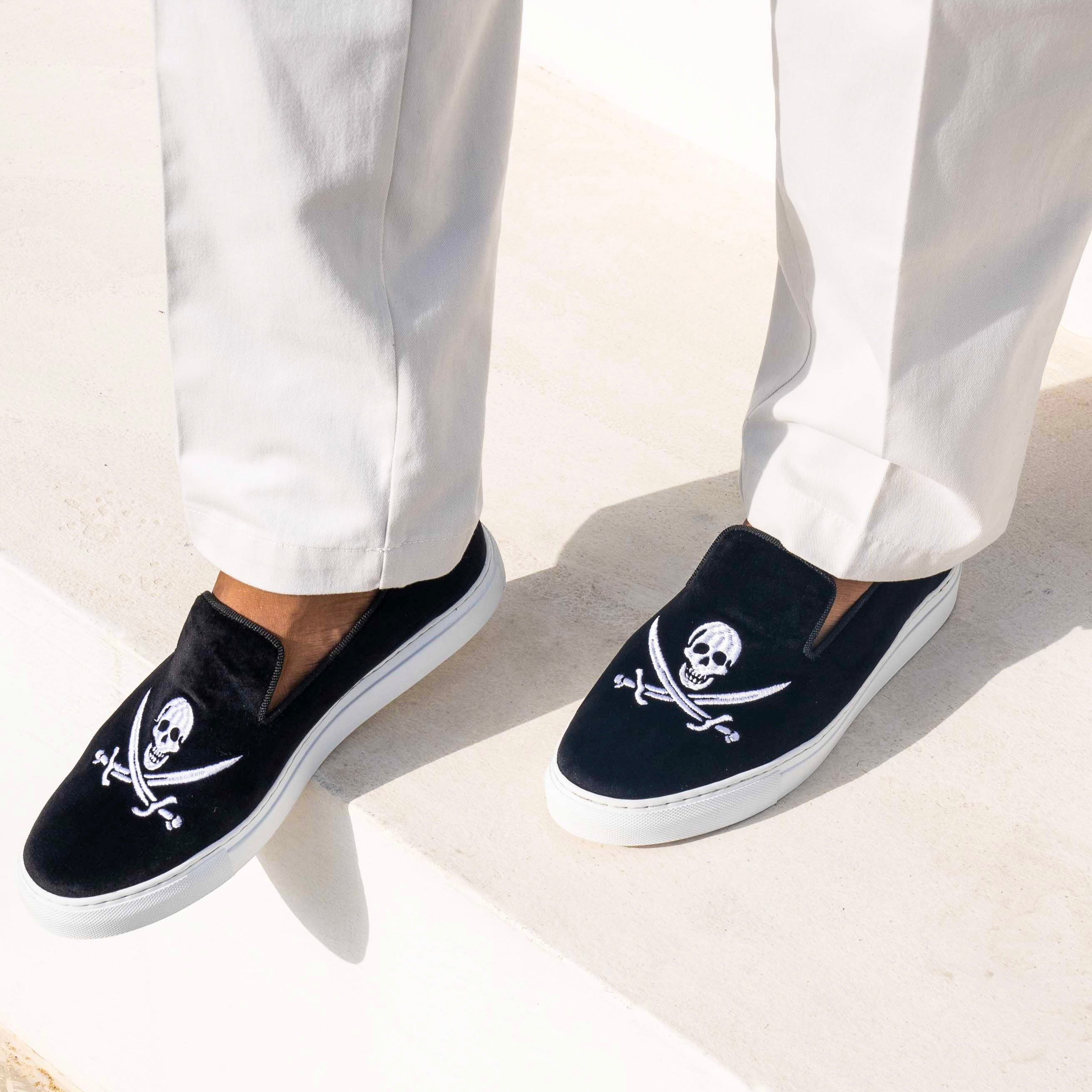 Jolly Roger DeckOnes