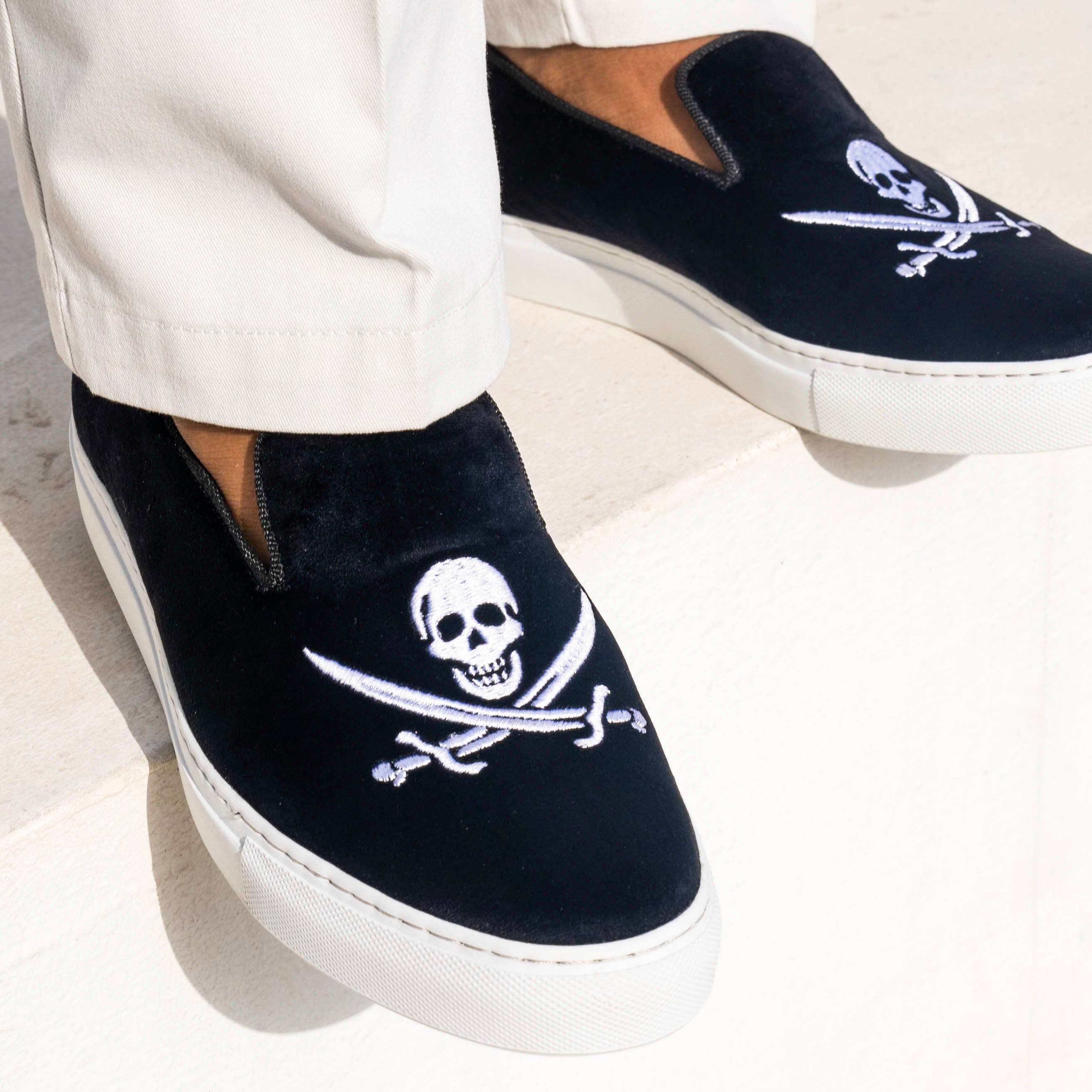Jolly Roger DeckOnes